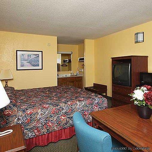 Western Motel Фицджеральд Экстерьер фото